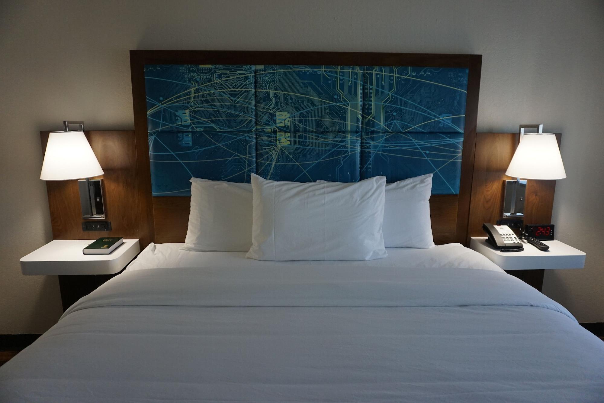 Red Lion Inn & Suites Nashville Airport Extérieur photo