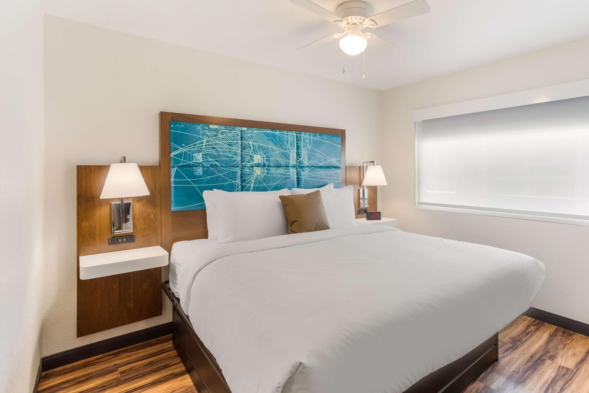 Red Lion Inn & Suites Nashville Airport Extérieur photo