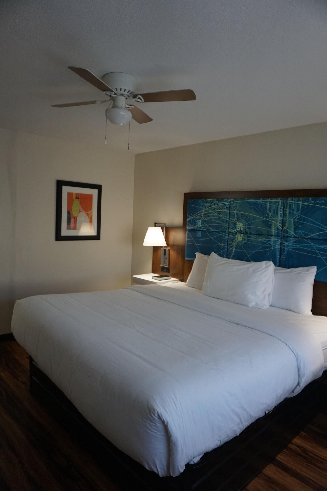 Red Lion Inn & Suites Nashville Airport Extérieur photo