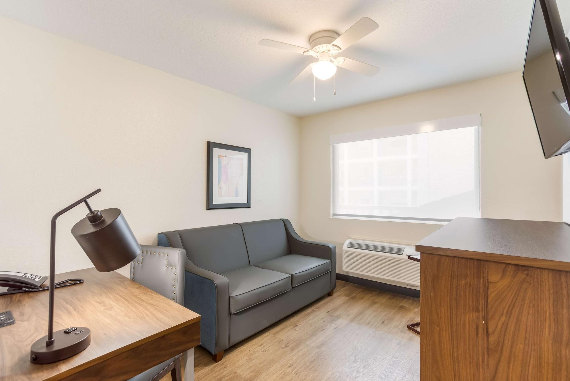 Red Lion Inn & Suites Nashville Airport Extérieur photo