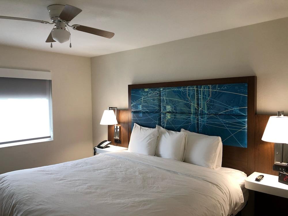 Red Lion Inn & Suites Nashville Airport Extérieur photo