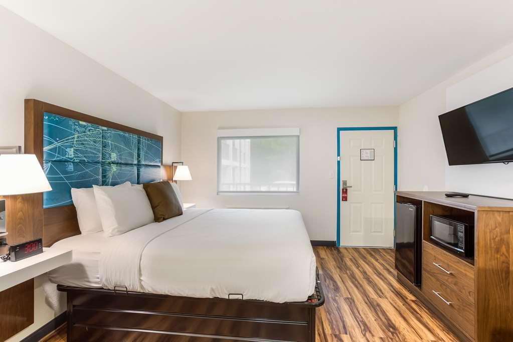 Red Lion Inn & Suites Nashville Airport Chambre photo
