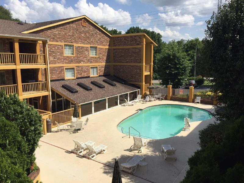 Red Lion Inn & Suites Nashville Airport Extérieur photo